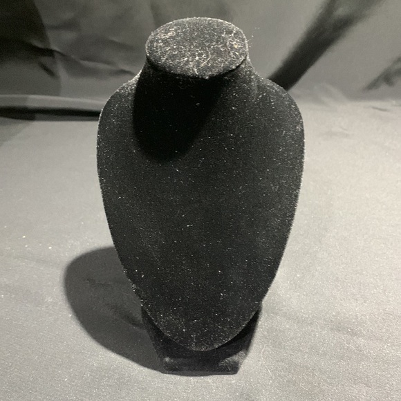 Set/5 Black Velvet Jewelry Display Stands - Picture 14 of 17